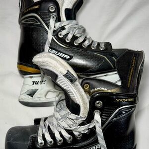 Bauer Supreme One100Senior Adult Hockey Skates Tuuk Light Speed 2 Size9 D7.5